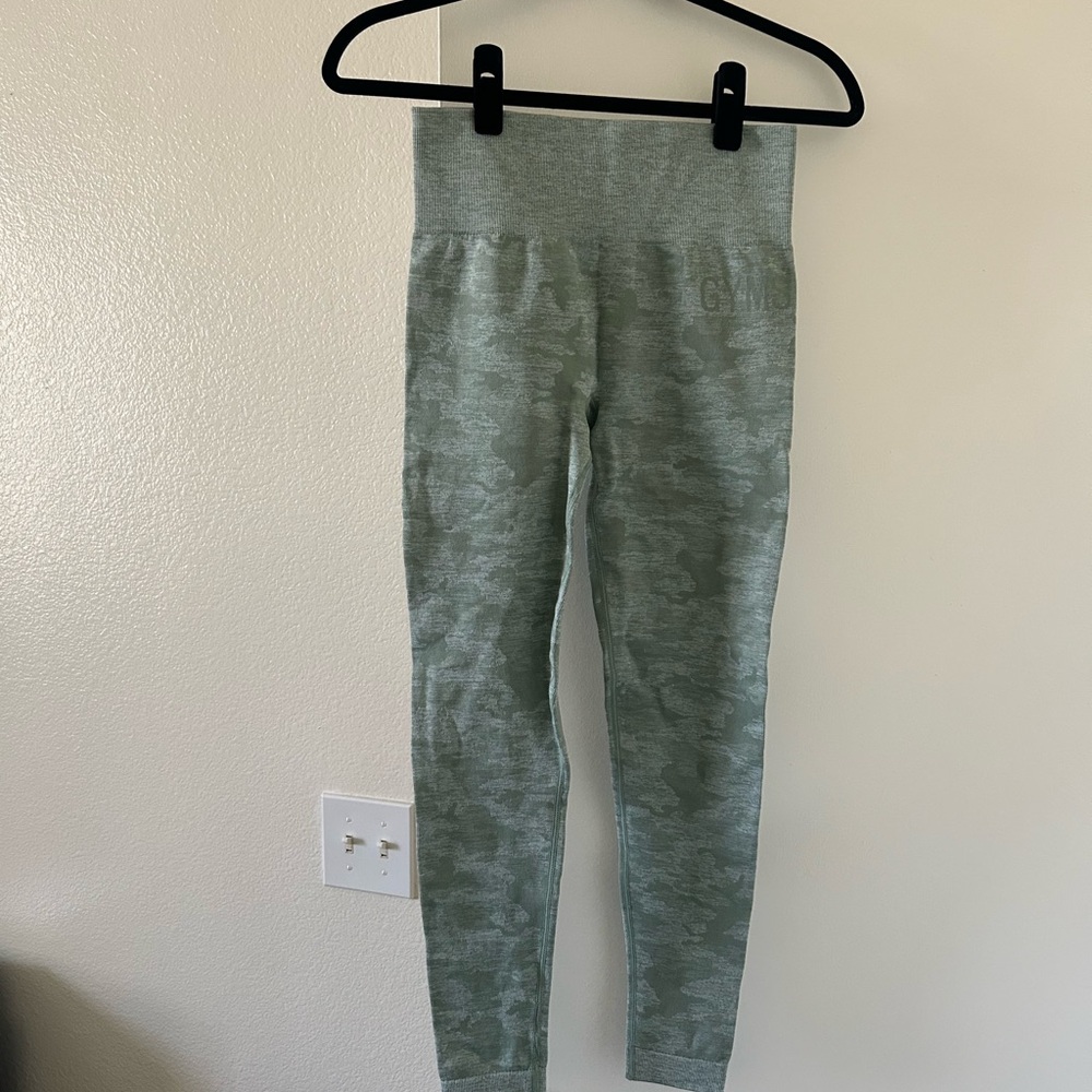 Gymshark Green Leggings High-Waisted Stretchy Fit